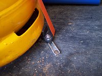 Skinner der kan justeres og holde gasflasker af forskellig st�rrelse p� plads