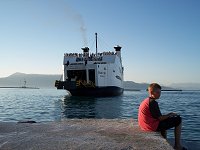 'Ionian Sky' ankommer med Lena, Kim, Kennie og Louise - Kristoffer forrest i billedet