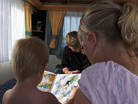 Kristian, Kristoffer og Stine p� rastepladsen Zweidorfer Holz