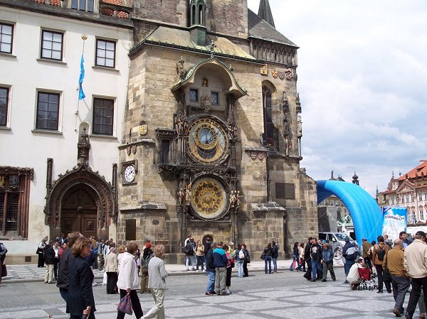 R�dhuset, Prag - Maj 2004